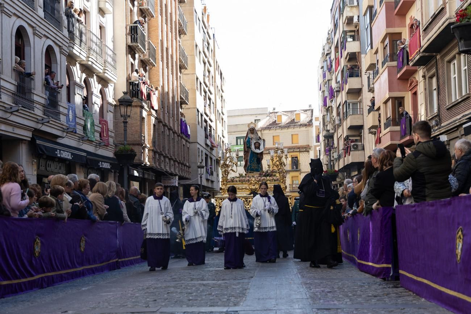 Los jiennenses acuden un año más al encuentro de Nuestro Padre Jesús