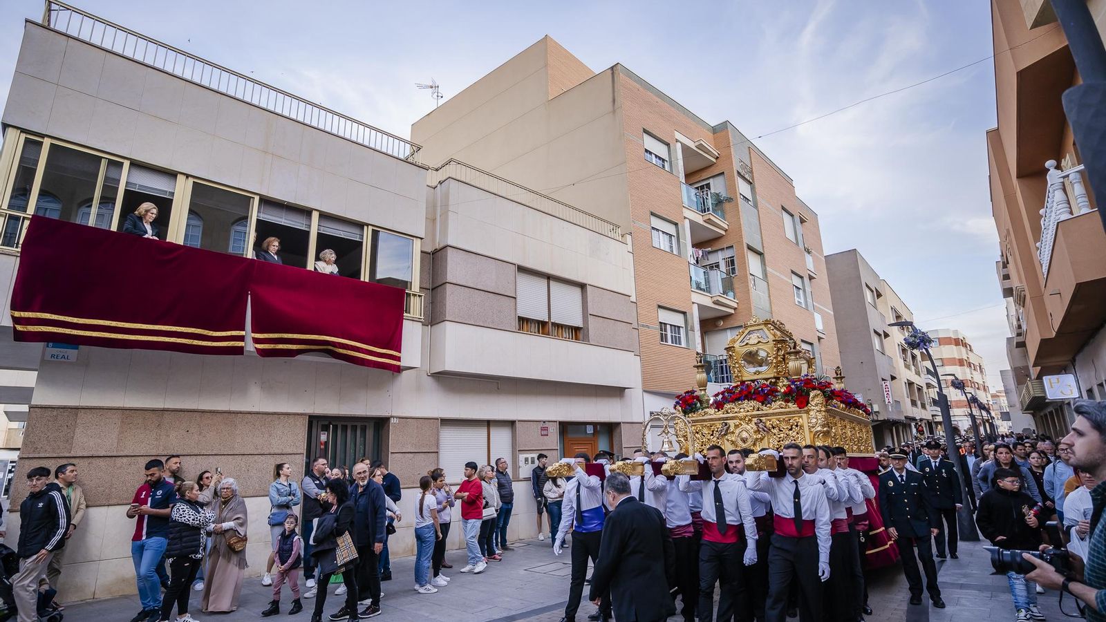 El Viernes Santo en la Semana Santa de Roquetas de Mar 2025