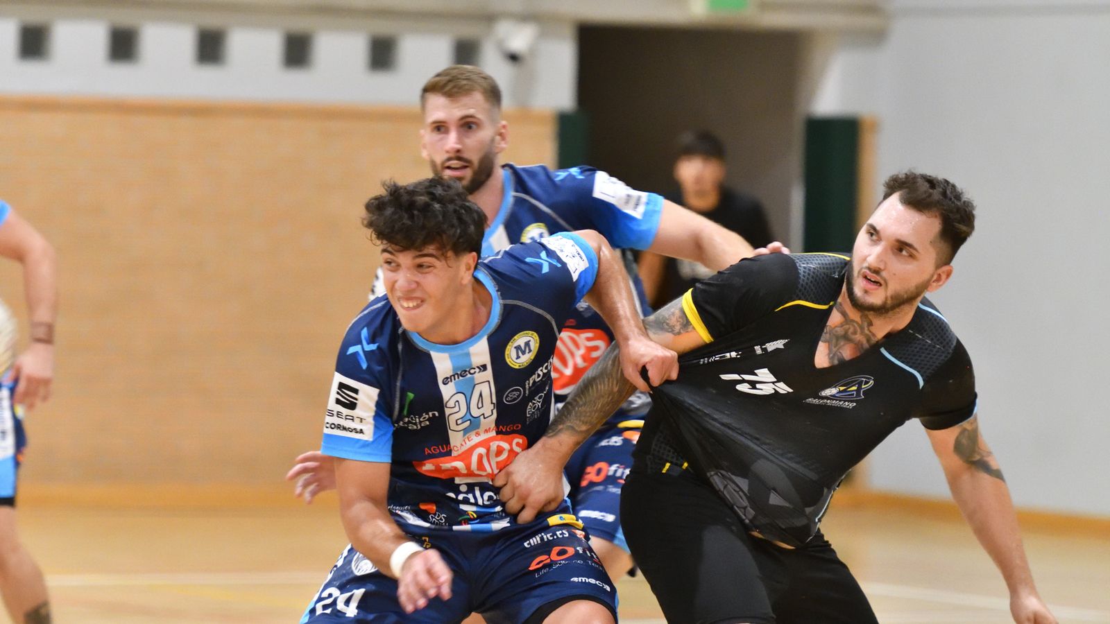 Víctor Barderas en un lance del juego