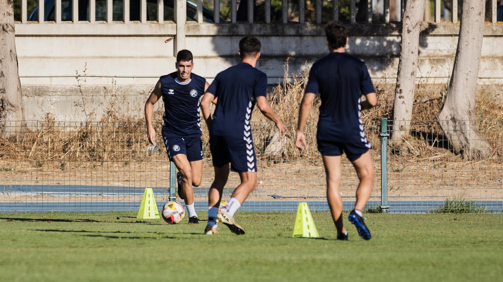 Las mejores imágenes del primer día de entrenamiento del Xerez DFC