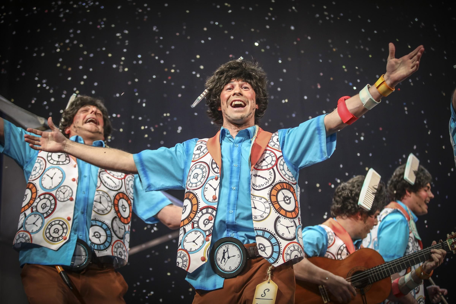 Chirigota No aguantamos más... Vamos de impacientes