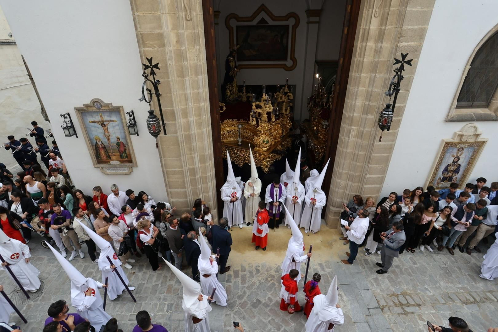 Martes Santo en Jerez: Imágenes de la Hermandad del Amor