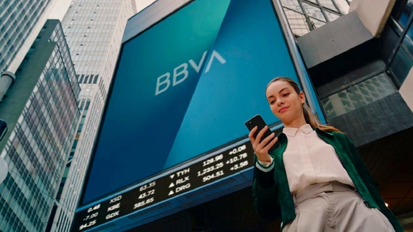 BBVA despliega en todo el mundo su nueva identidad de marca.