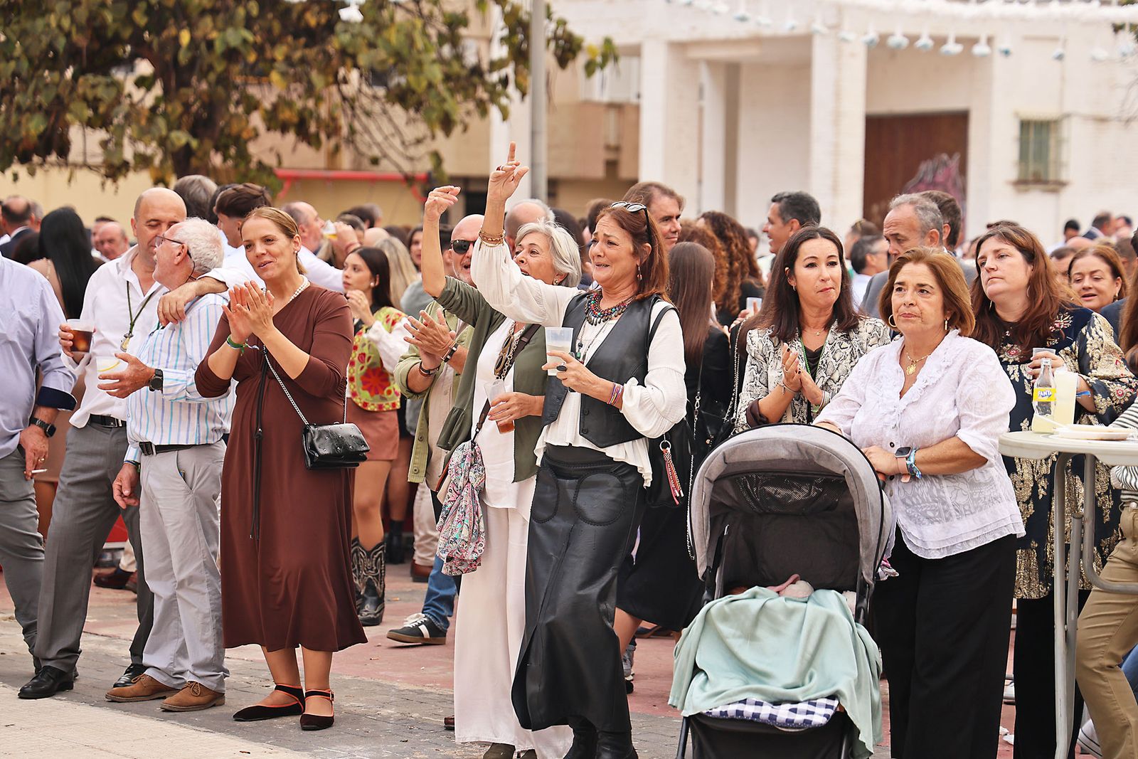 Ambiente en la Hermandad de Huelva tras el regreso de su Simpecado