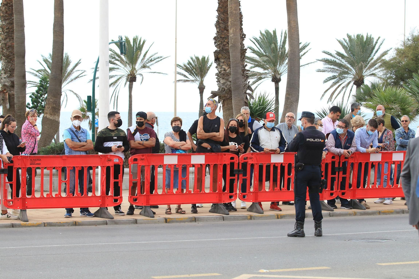 Fotogalería 'El Rey entrega el premio Reino de España a la Trayectora Empresarial a Paco Cosentino'
