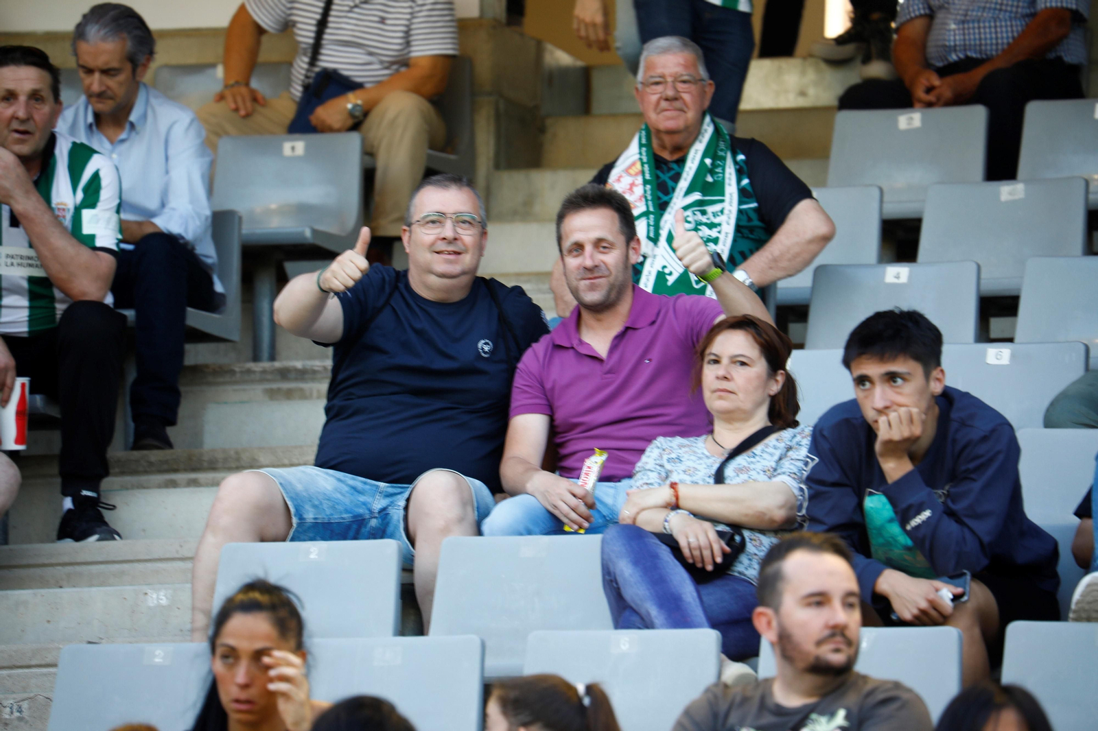 Las mejores fotos del ambiente en el Córdoba CF - Racing Ferrol