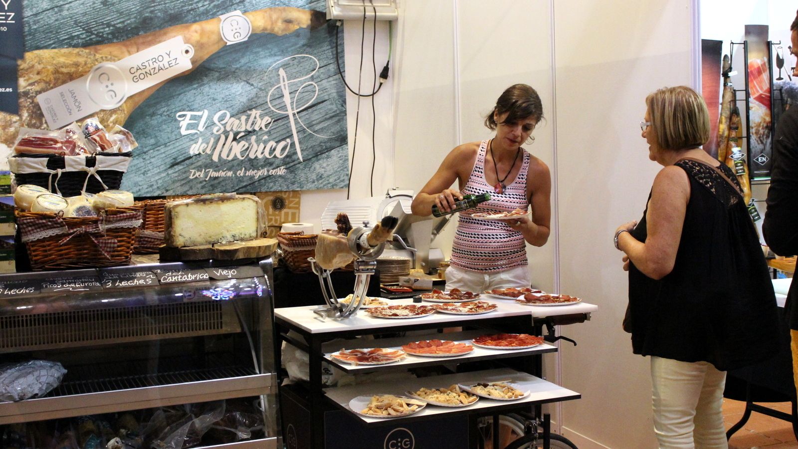 Estepona y el jamón, todo es uno.