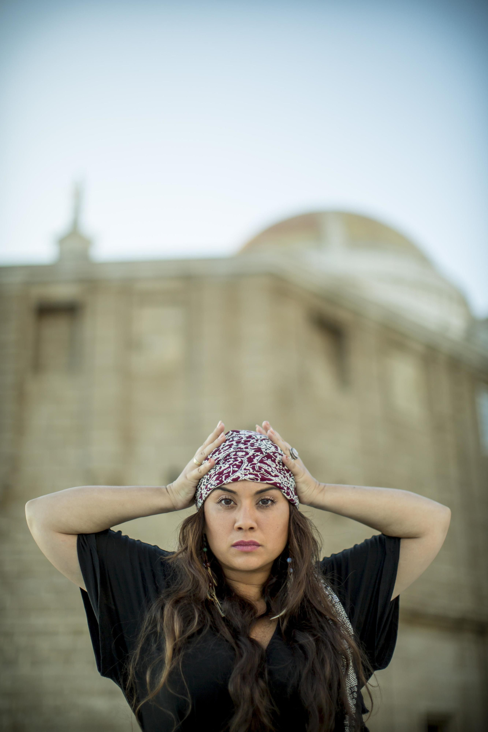 La artista gaditana Encarna Anillo, en una imagen promocional de su espectáculo 'Las puertas de Gades'.
