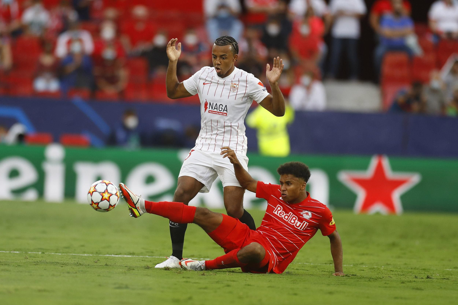 Las imágenes del Sevilla fc Salzburgo