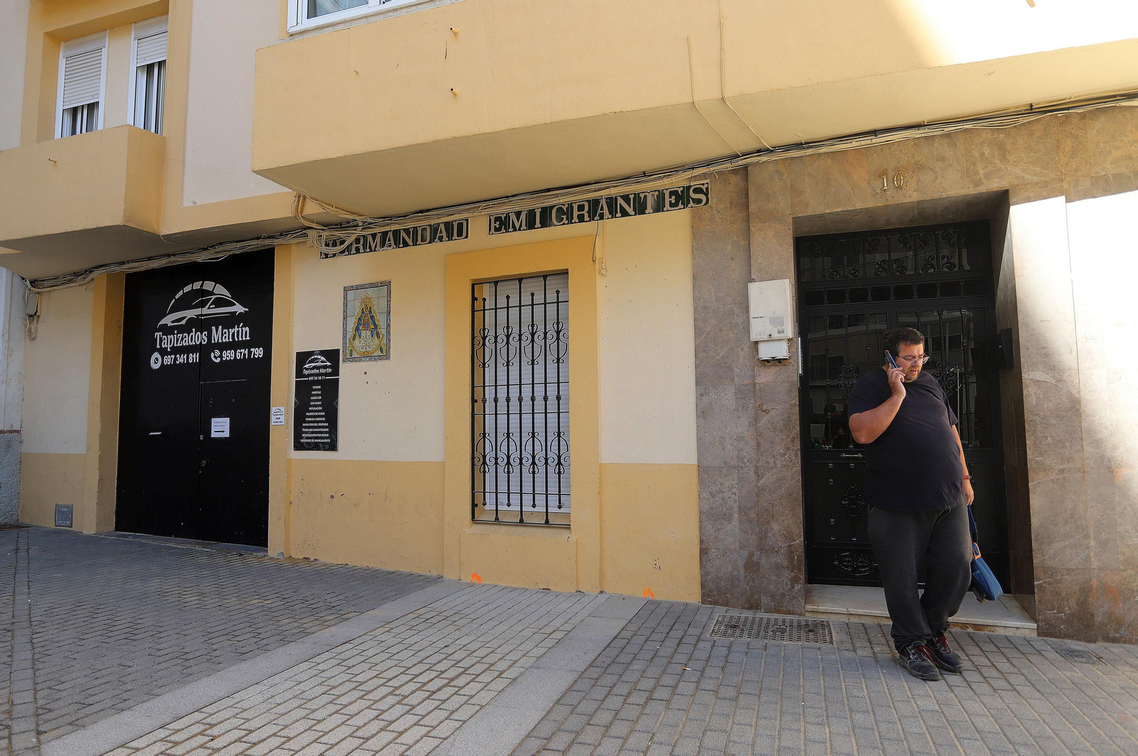 Barrio a Barrio: Imágenes de la Barriada de Los Dolores