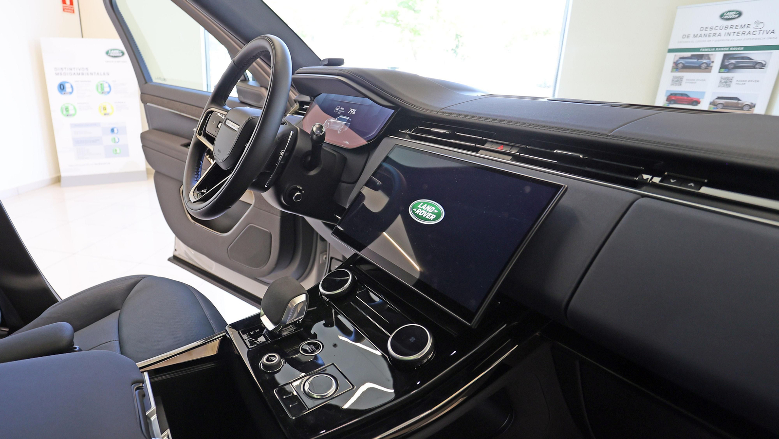 Presentación de nuevo Land Rover Range Rover Sport en Gysa Jerez