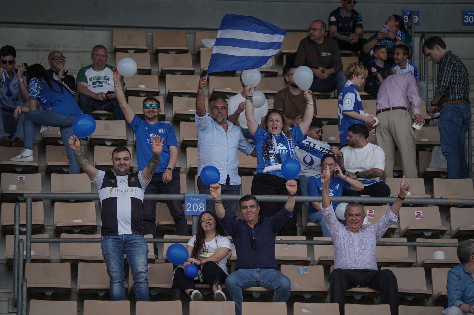 Búscate en el partido del Xerez DFC - Xerez CD