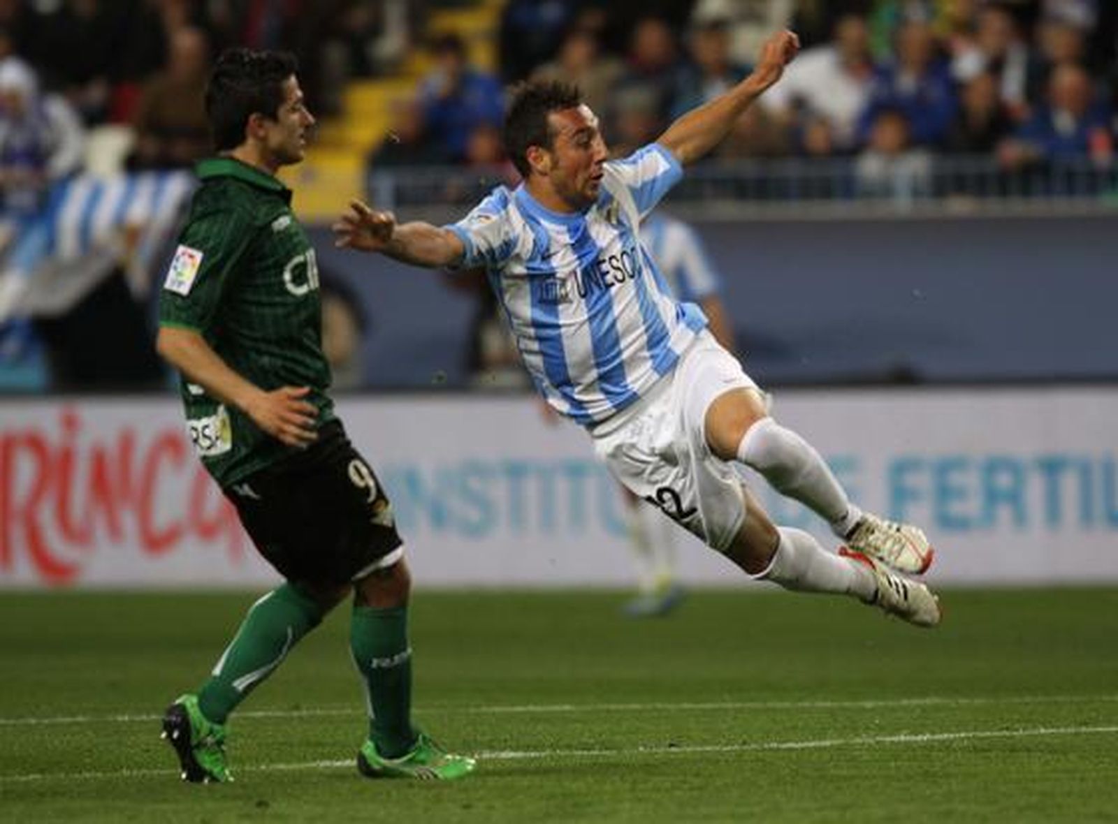 El Betis vence al Málaga en La Rosaleda (0-2). / Migue Fernández