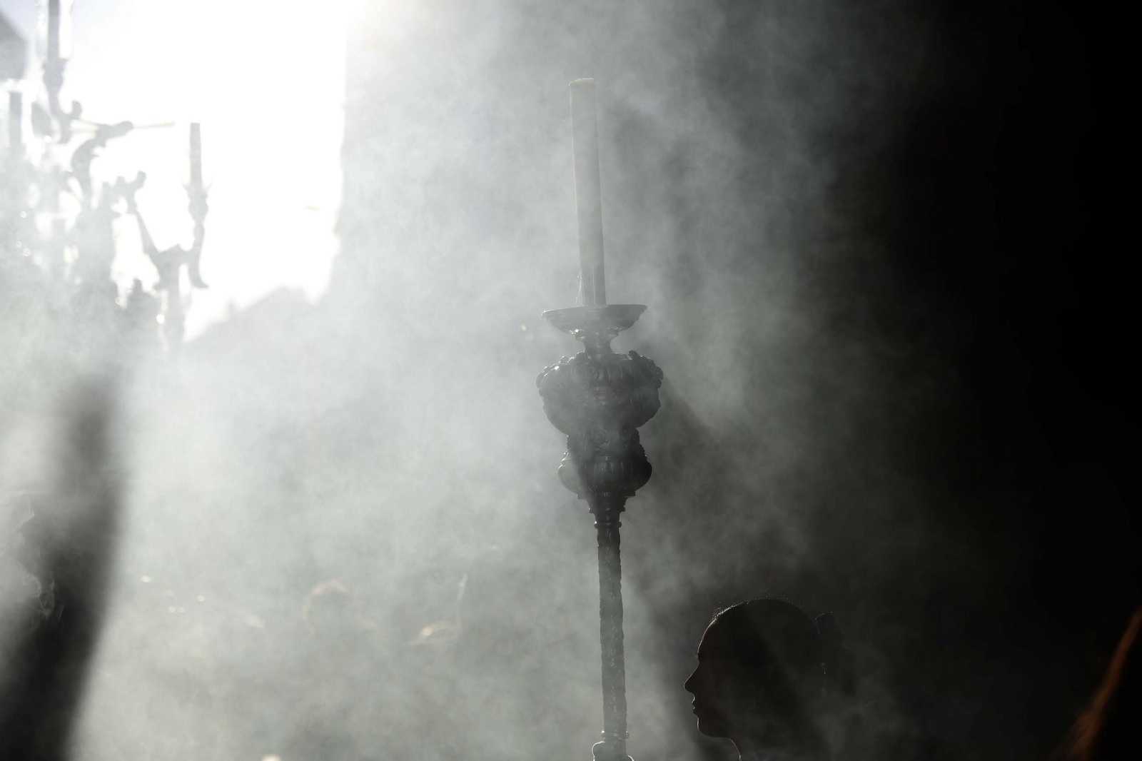 Fotos del Jueves Santo en La Línea: Perdón, Gran Poder y Angustias