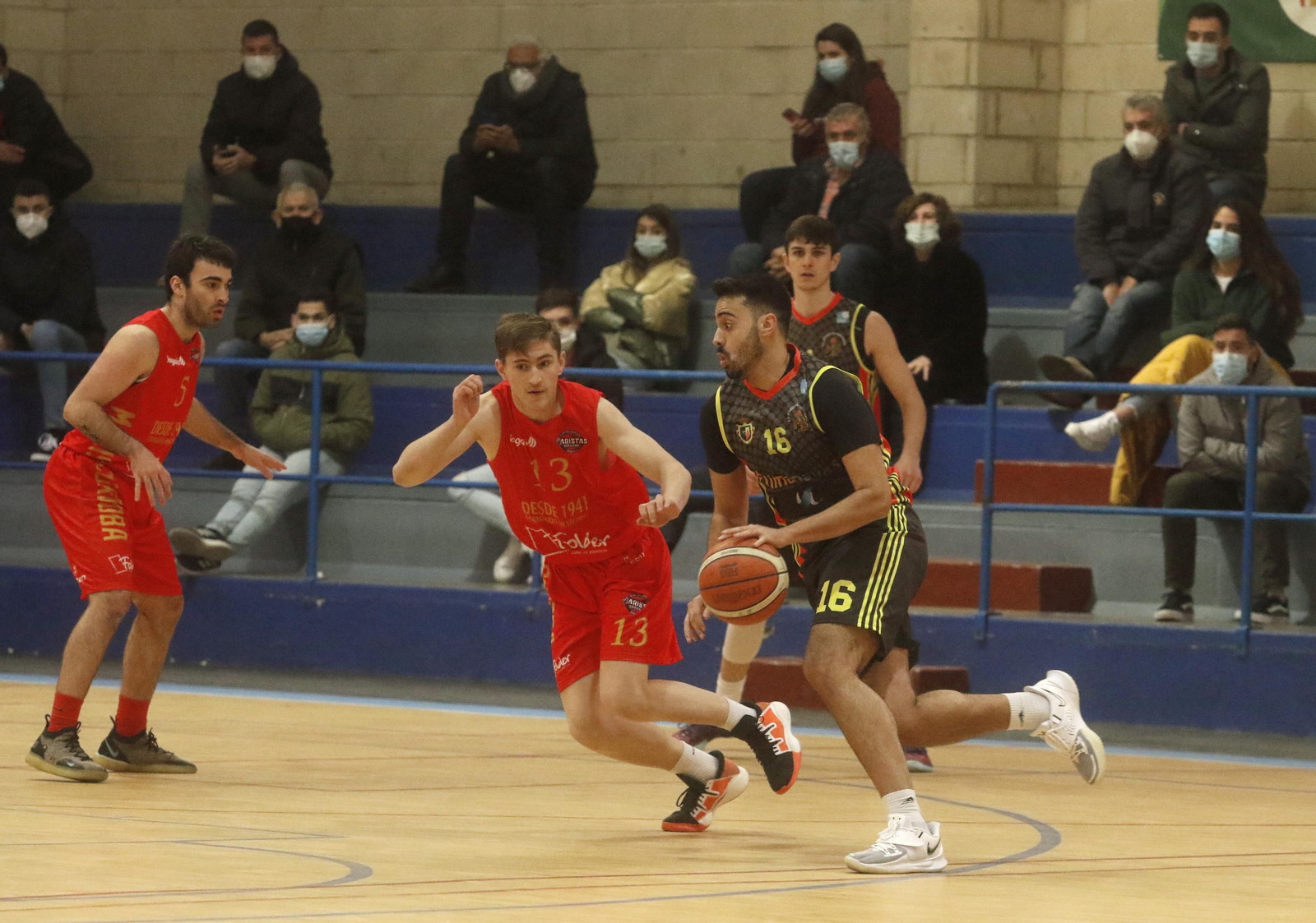 Las mejores imágenes de la gran final de la Copa Diputación de baloncesto