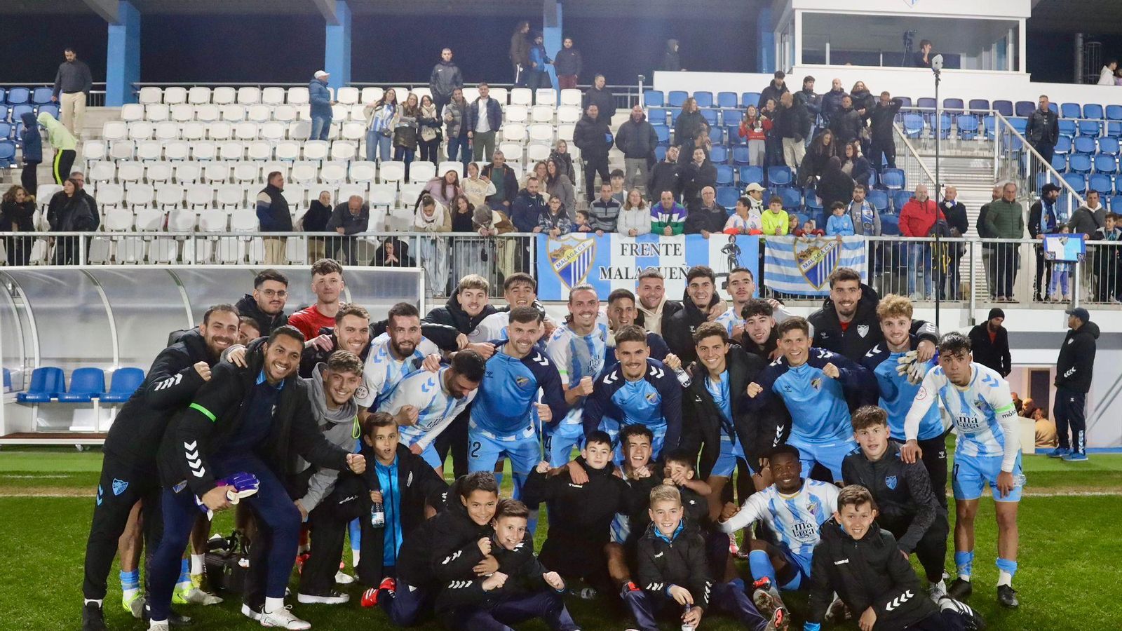 Las fotos del Atlético Malagueño-Huétor Vega: 2-0 y sigue el liderato