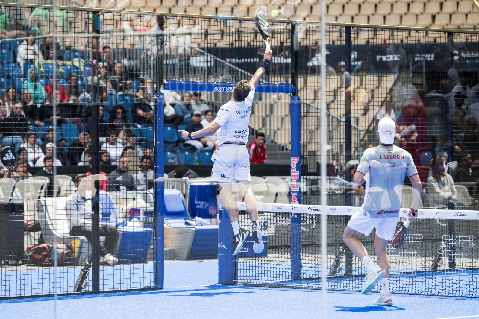 Las mejores fotos de la tercera jornada de pádel en el Estadio de la Cartuja