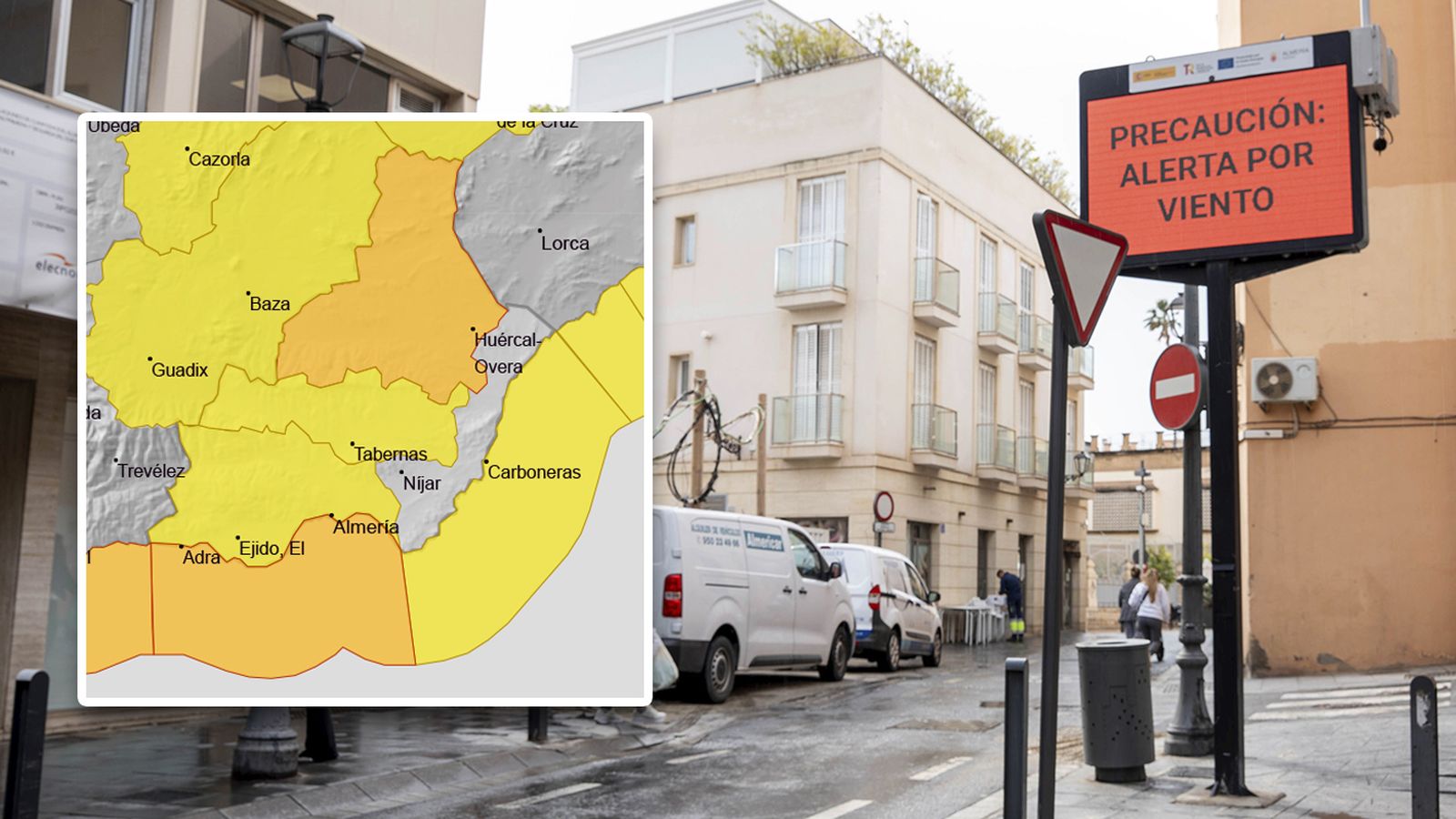 Almería sigue en alerta por viento.