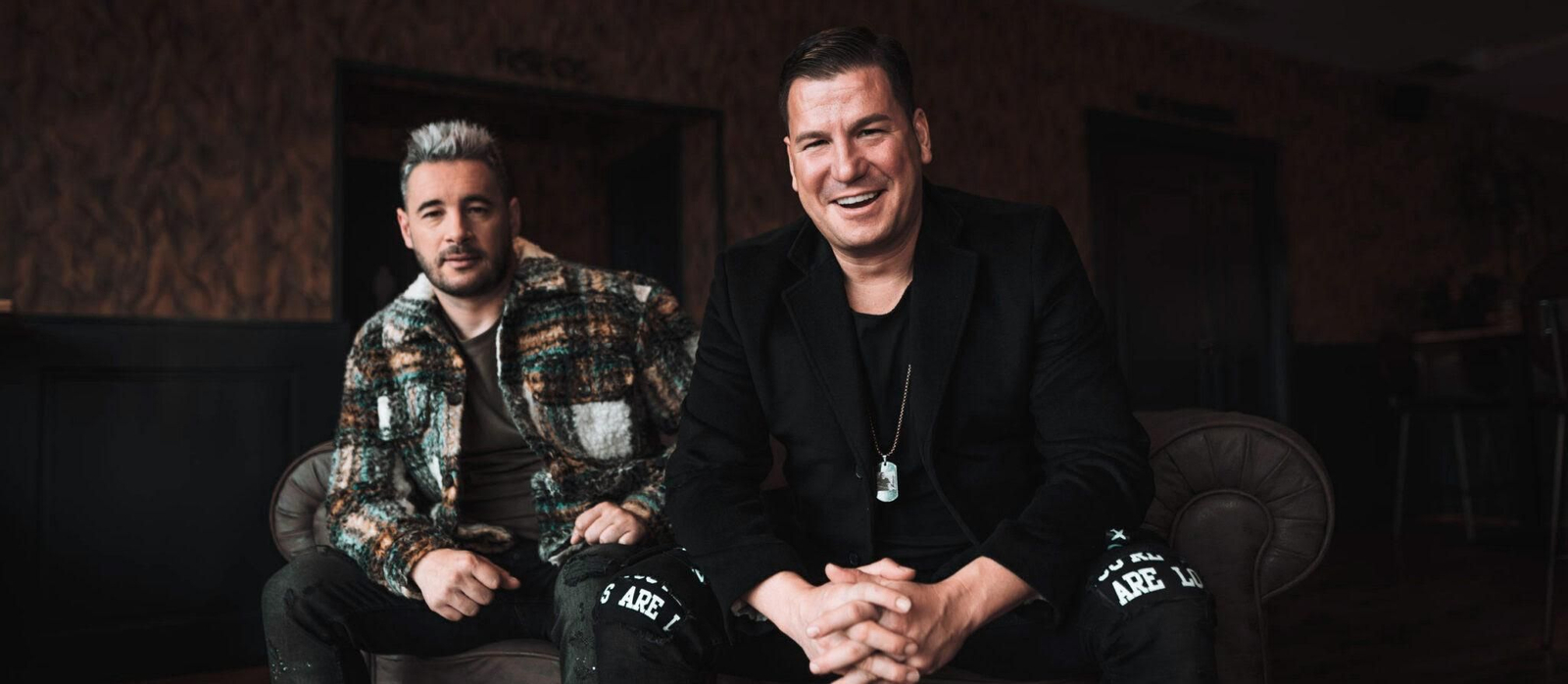 El dúo musical Andy y Lucas encara la recta final de su gira 'Nuestros últimos acordes' con polémica y desconcierto.