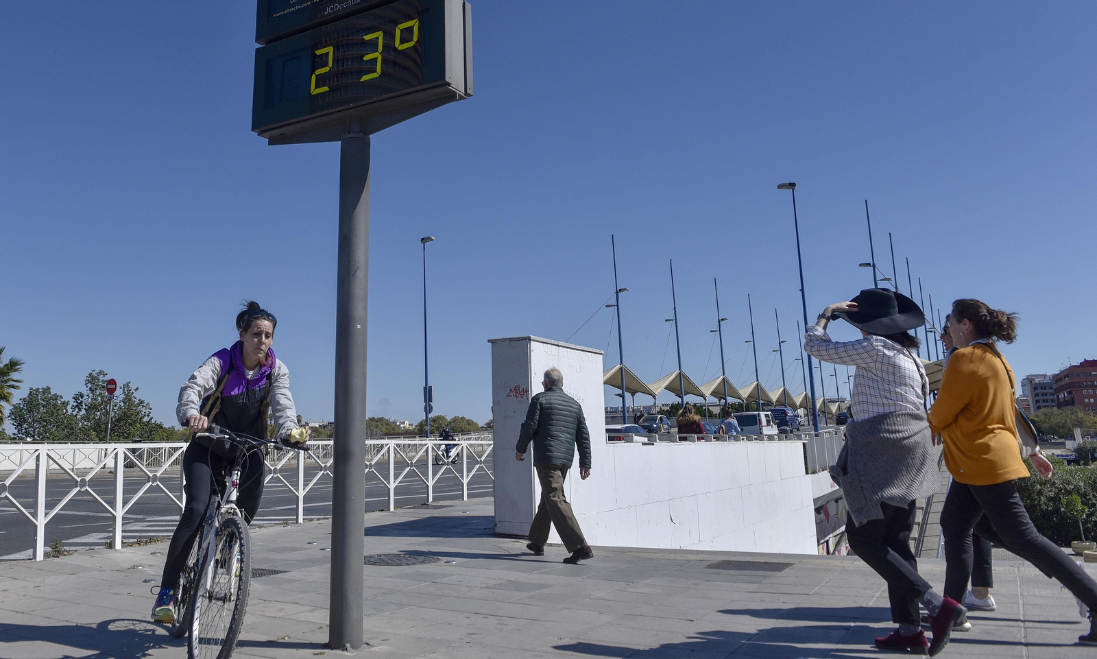Buen tiempo para recibir la primavera en Sevilla