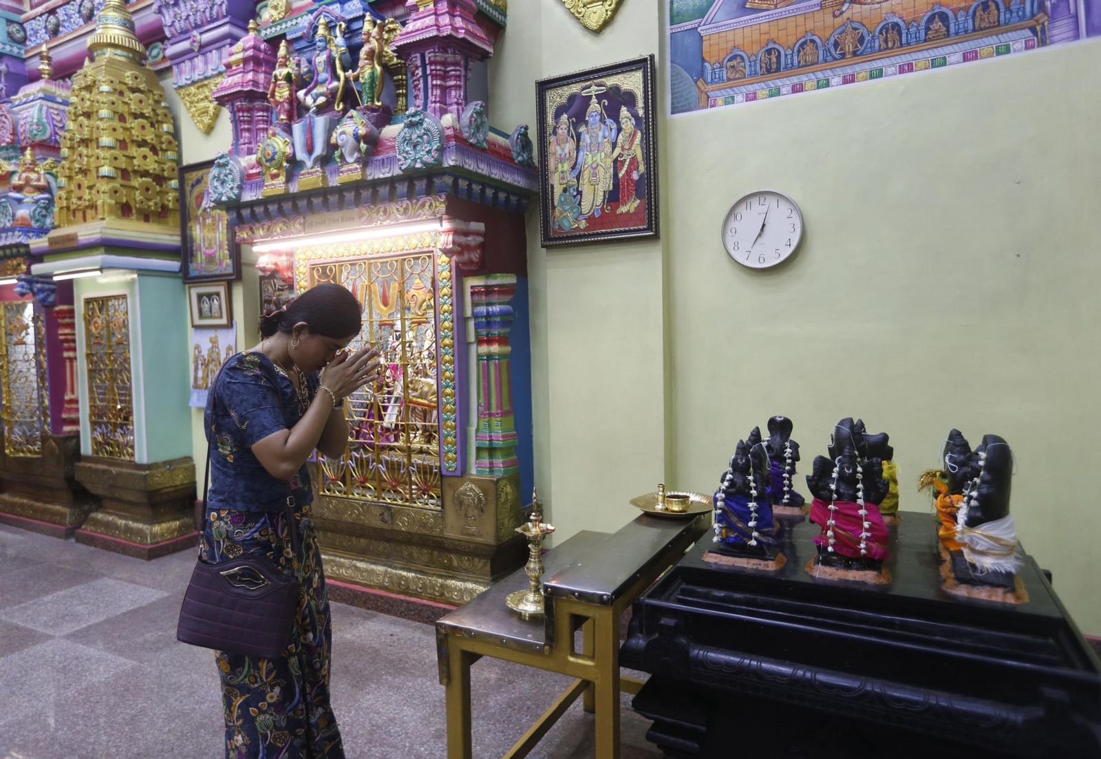 Las preciosas imágenes de la celebración del Diwali en India: un festival de luz y color