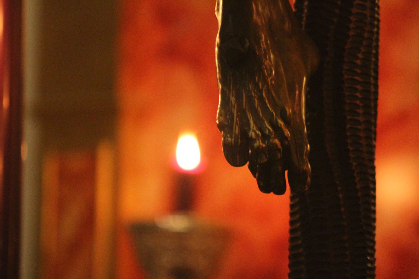 Imágenes del besapiés al Santísimo Cristo de la Expiración