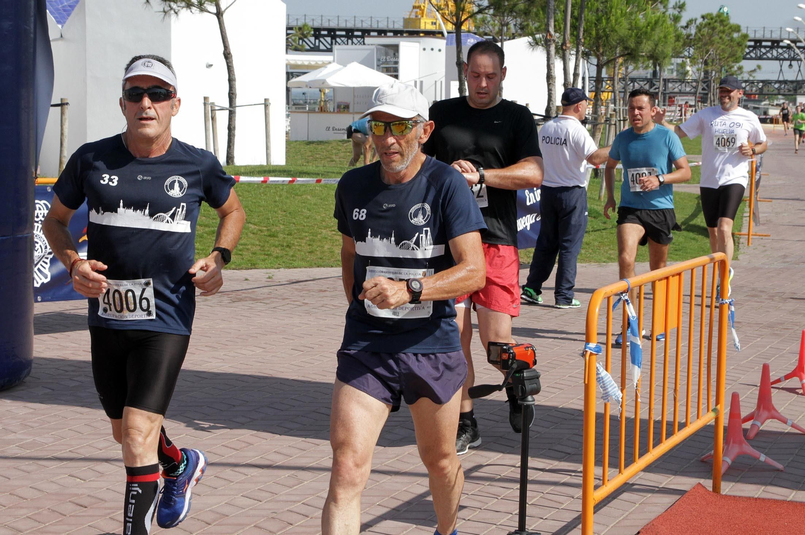 Imágenes de la Carrera Solidaria Ruta 091 organizada por la Policía Nacional