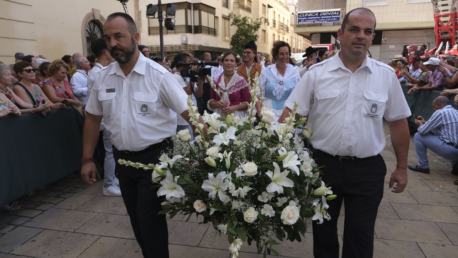 La ofrenda a la Virgen del Mar en imágenes