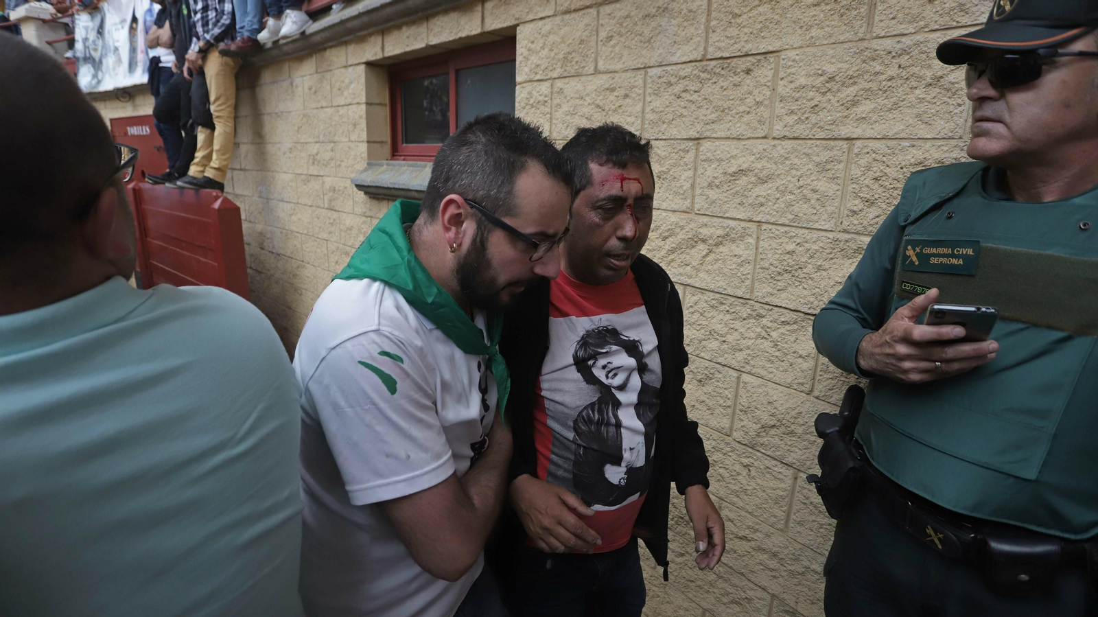 Imágenes del Toro Embolao de Los Barrios