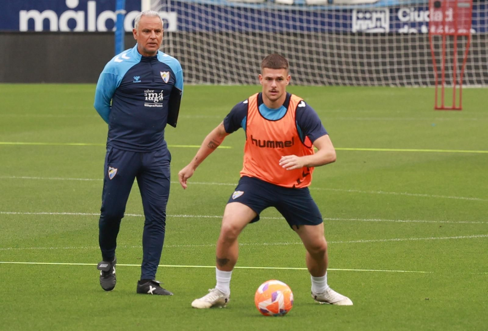 El Málaga CF prepara el derbi andaluz en La Rosaleda