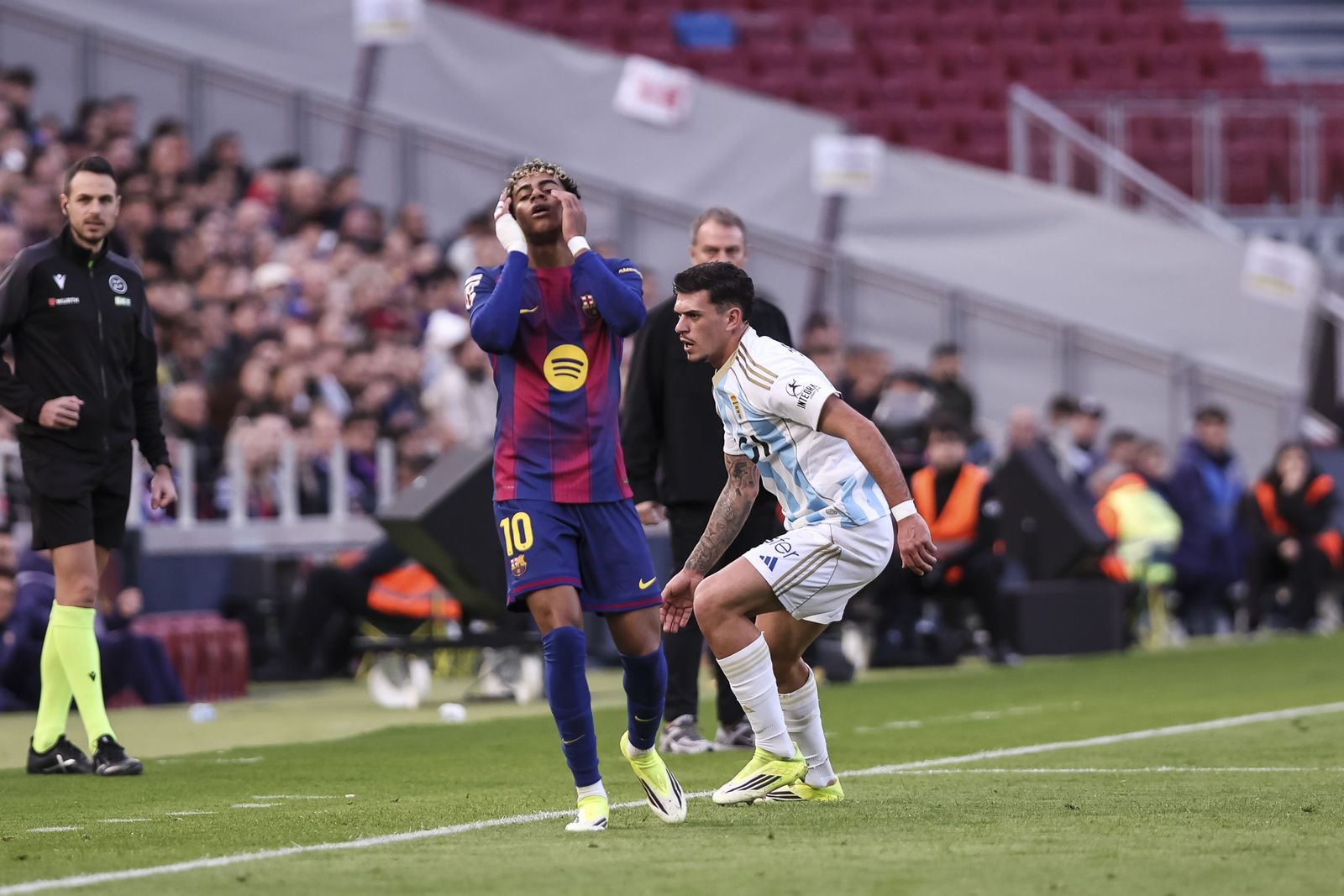 Las fotos del Barcelona-Oviedo