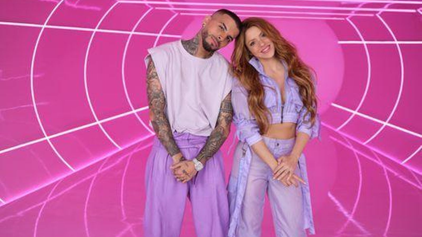 Shakira canta 'Te felicito' con Rauw Alejandro