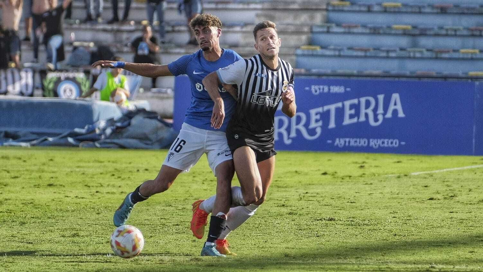 Las fotos de la derrota de la Balona en San Fernando (1-0)