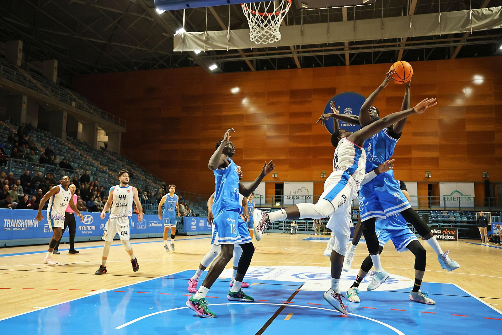 Imágenes del Ciudad de Huelva vs Melilla Ciudad del deporte