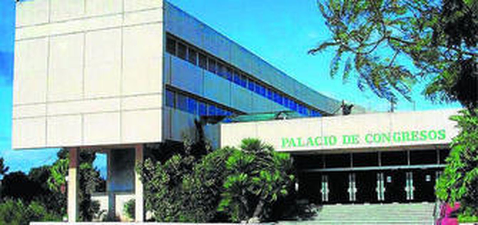 El palacio de congresos de Torremolinos.