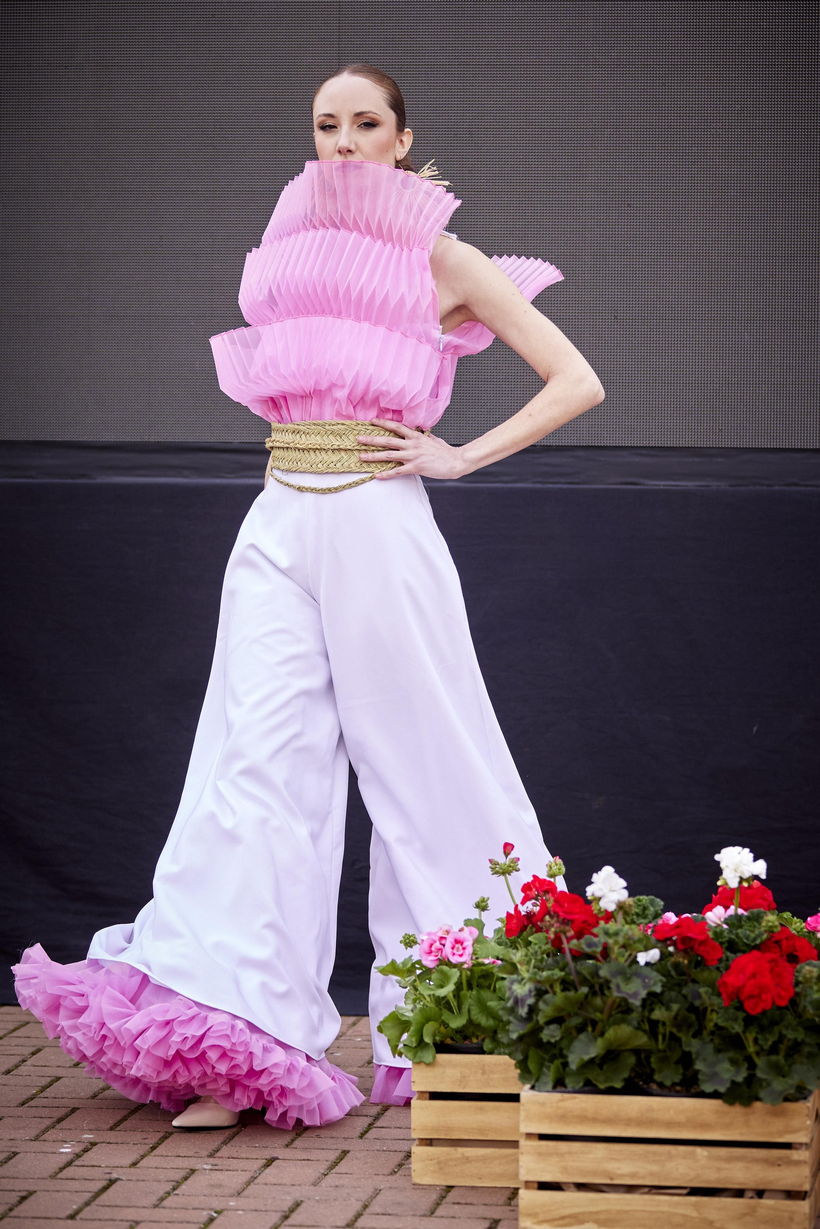 Los trajes de flamenca más bonitos de la Pasarela Granada Flamenca 2023, todas las fotos
