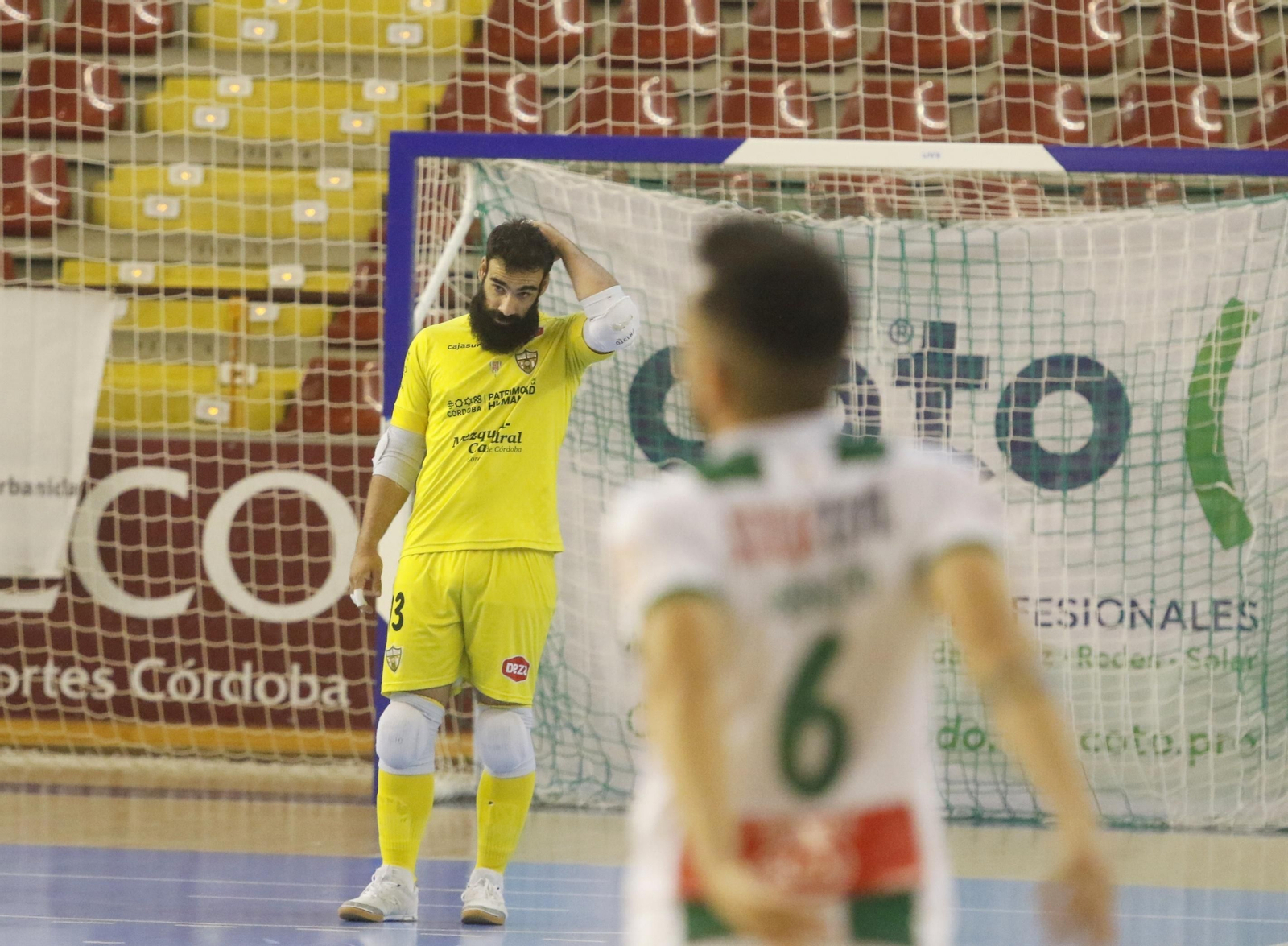 Las imágenes del empate del Córdoba Futsal ante Viña Albali Valdepeñas en Vista Alegre