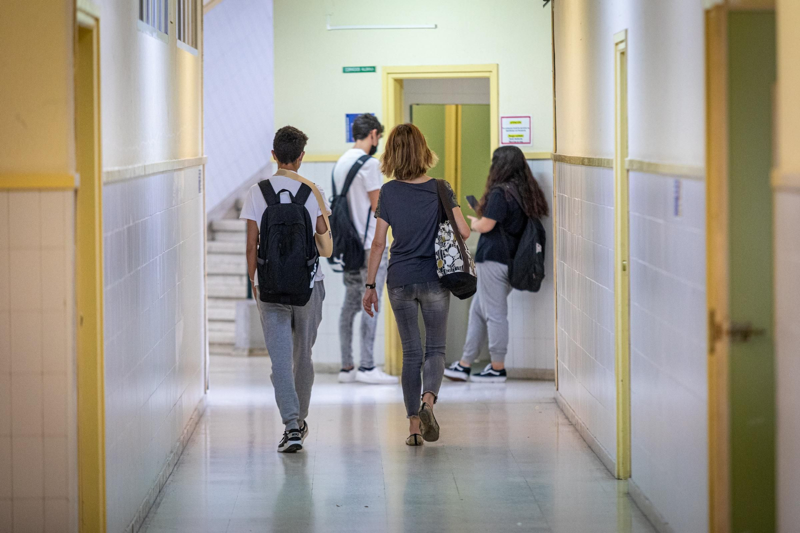 Pasillos del IES Fernando Aguilar Quignon de la capital gaditana.