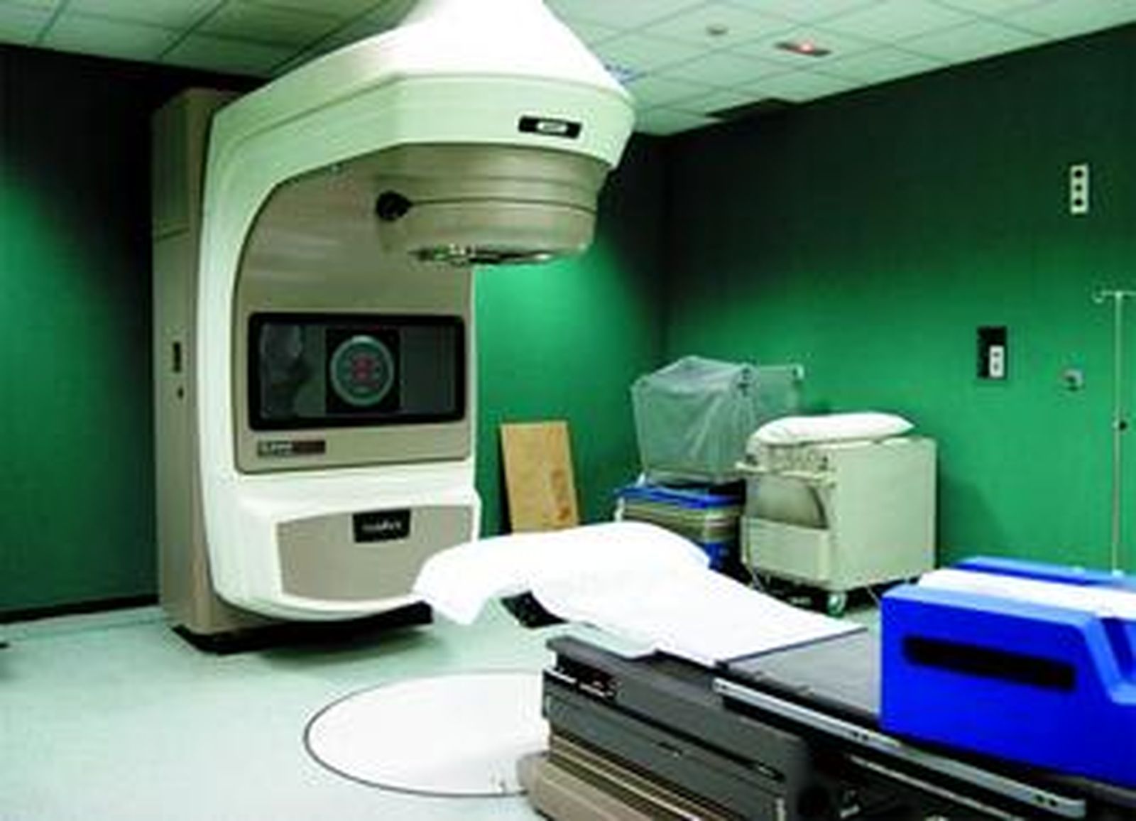 El acelerador, de la empresa Varian, es una de las más fiables del mercado en Medicina Nuclear.