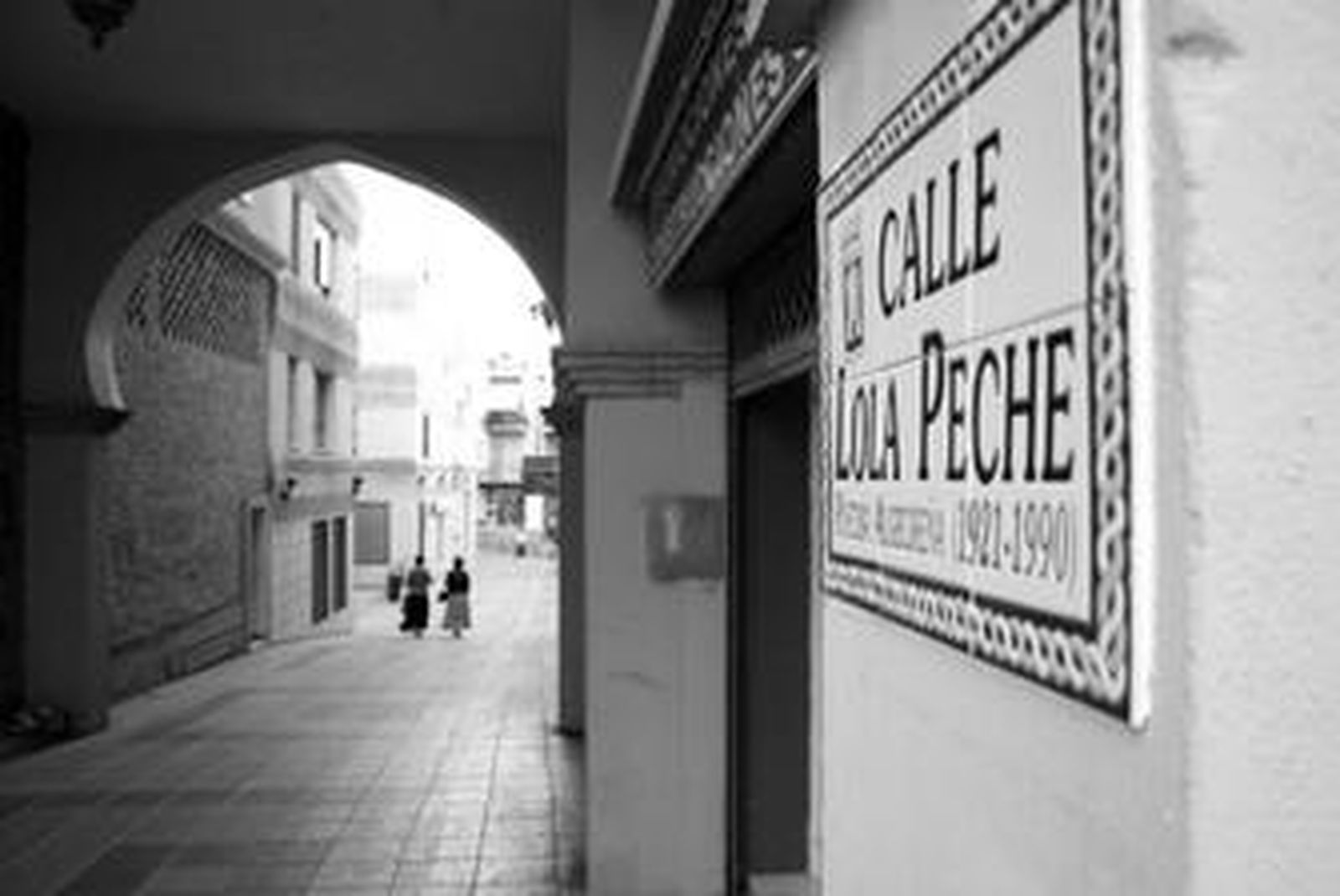 Calle Lola Peche, en el centro de Algeciras.
