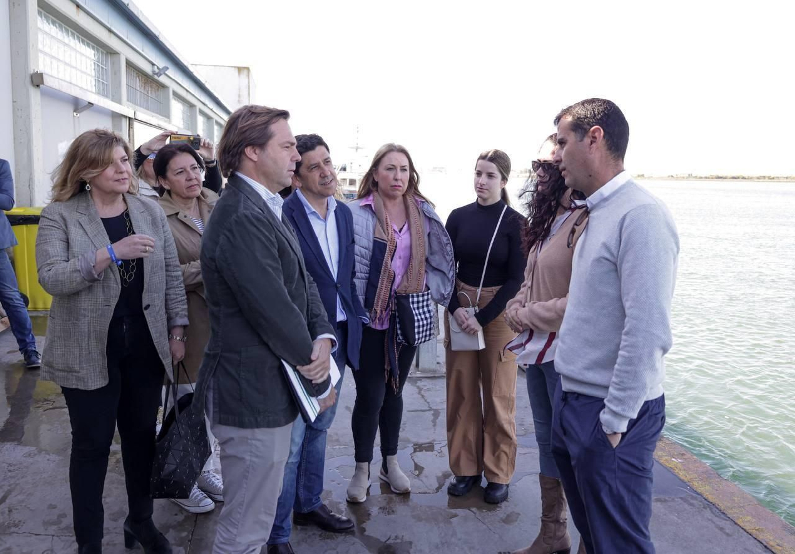 Encuentro del secretario del PP andaluz, Antonio Repullo, en la Lonja de Ayamonte