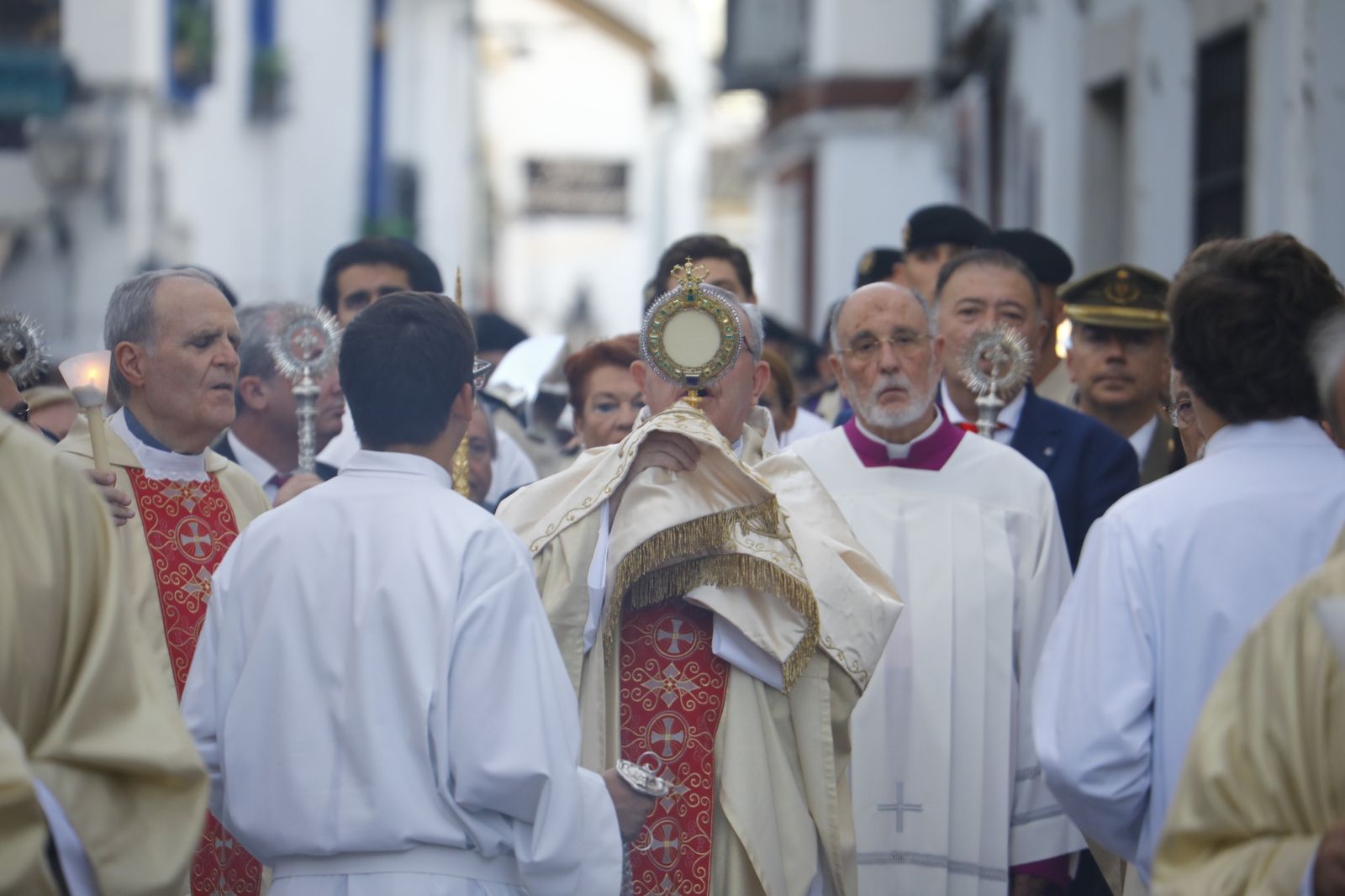 Las imágenes de la salida procesional del Corpus Christi en Córdoba
