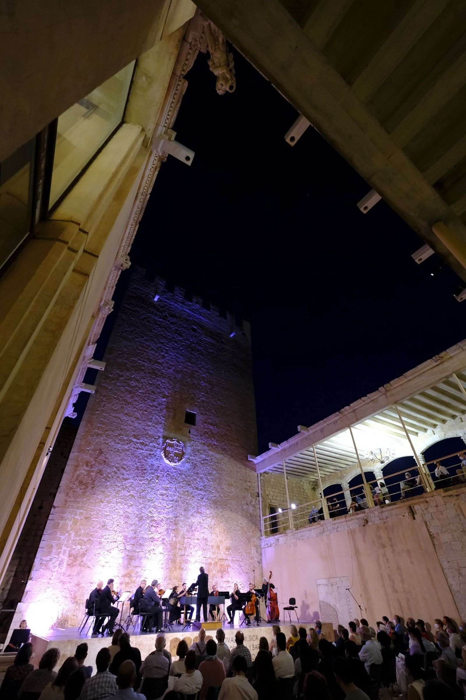 Fotogalería Orquesta de Cámara de San Petesburgo.Nidia Palacios, soprano. Festival de Música Renacentista y Barroca de Vélez Blanco.