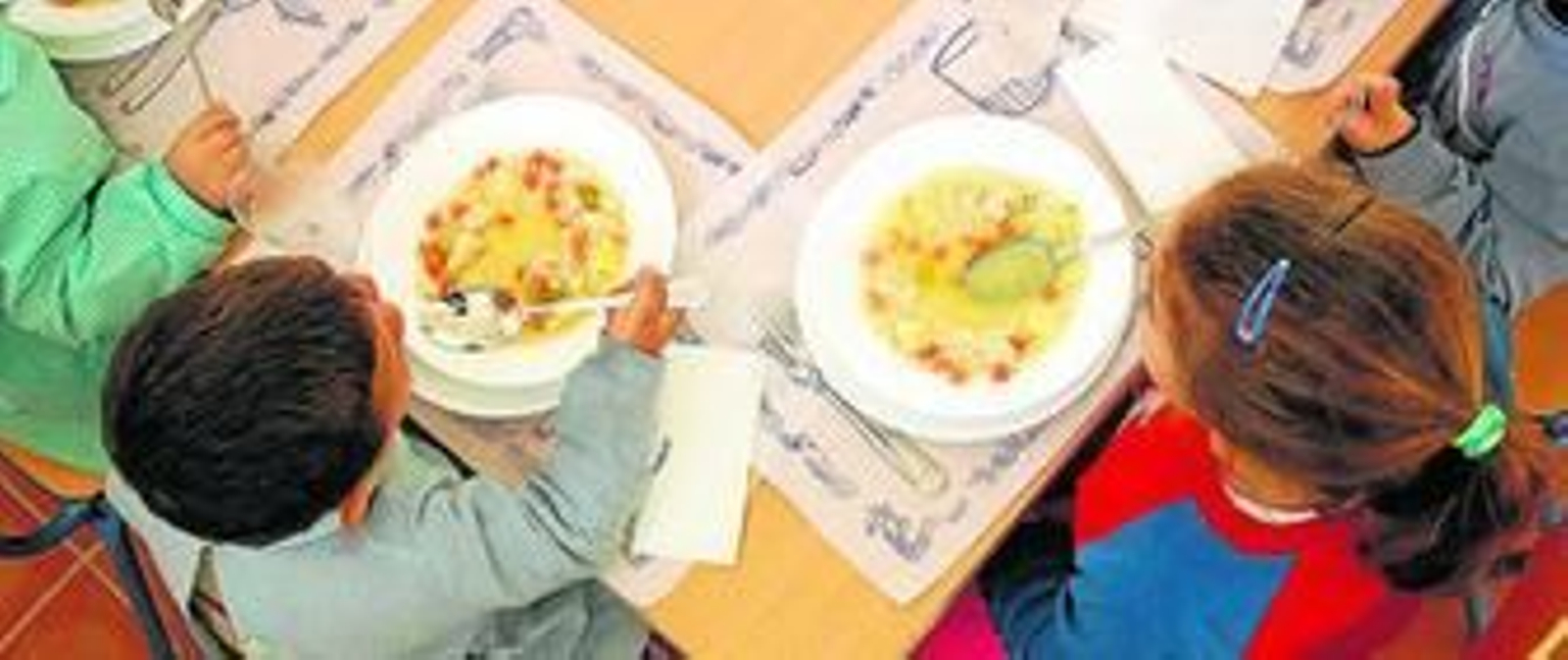 Imagen de la empresa adjudicataria en un comedor malagueño.