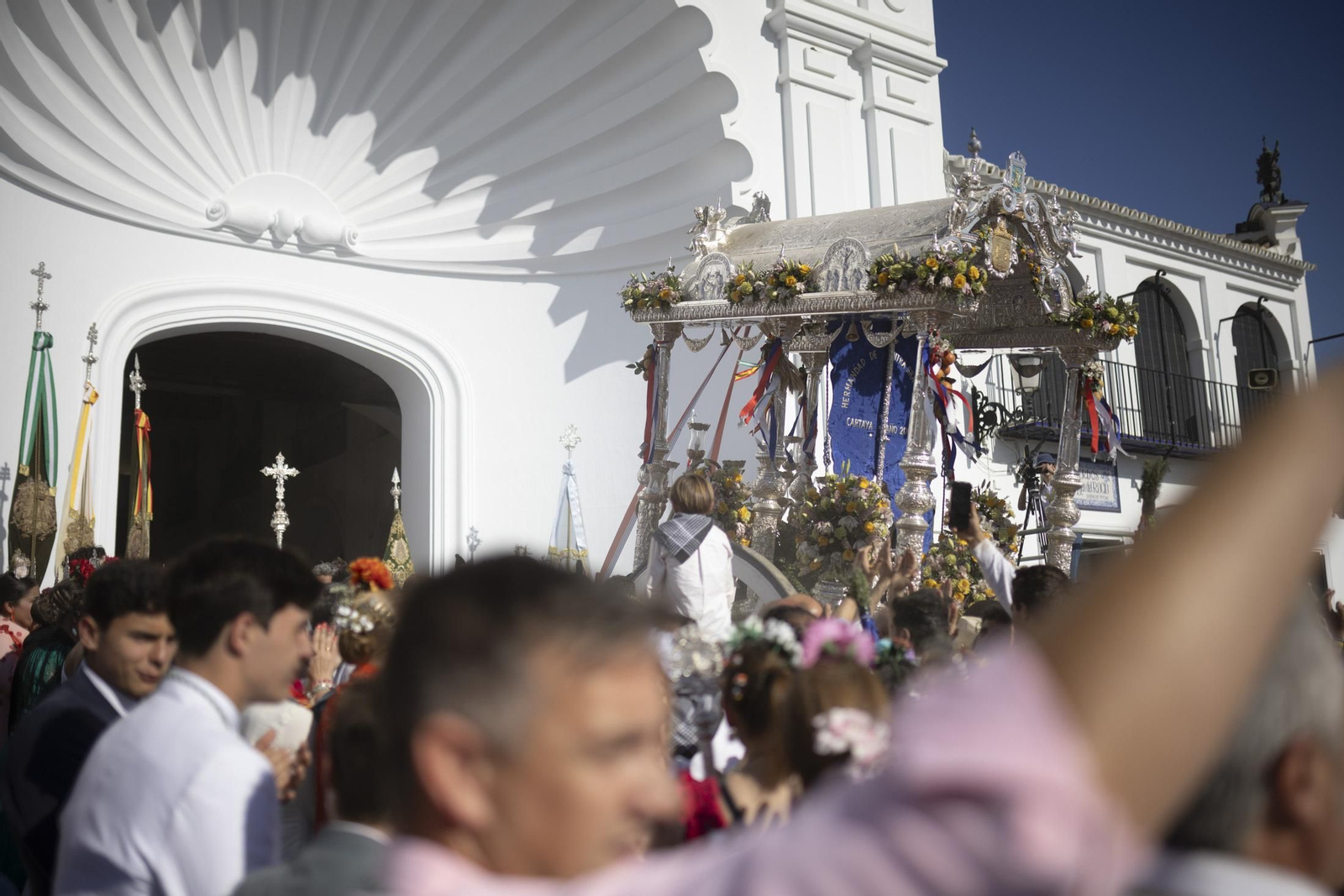 Imágenes de las primeras presentaciones de las hermandades de El Rocío 2024