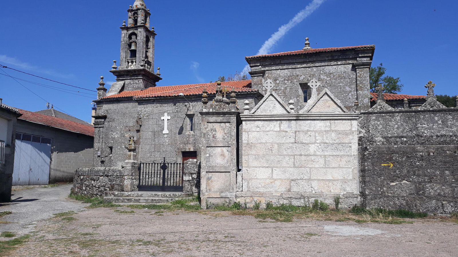 El recorrida presenta pequeños tesoros arquitectónicos.