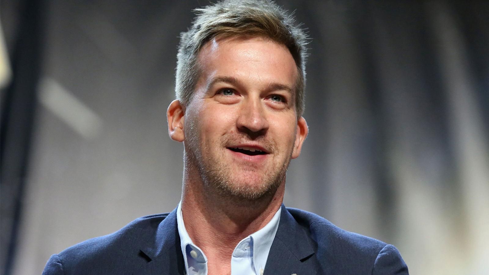 Kenneth Mitchell, actor