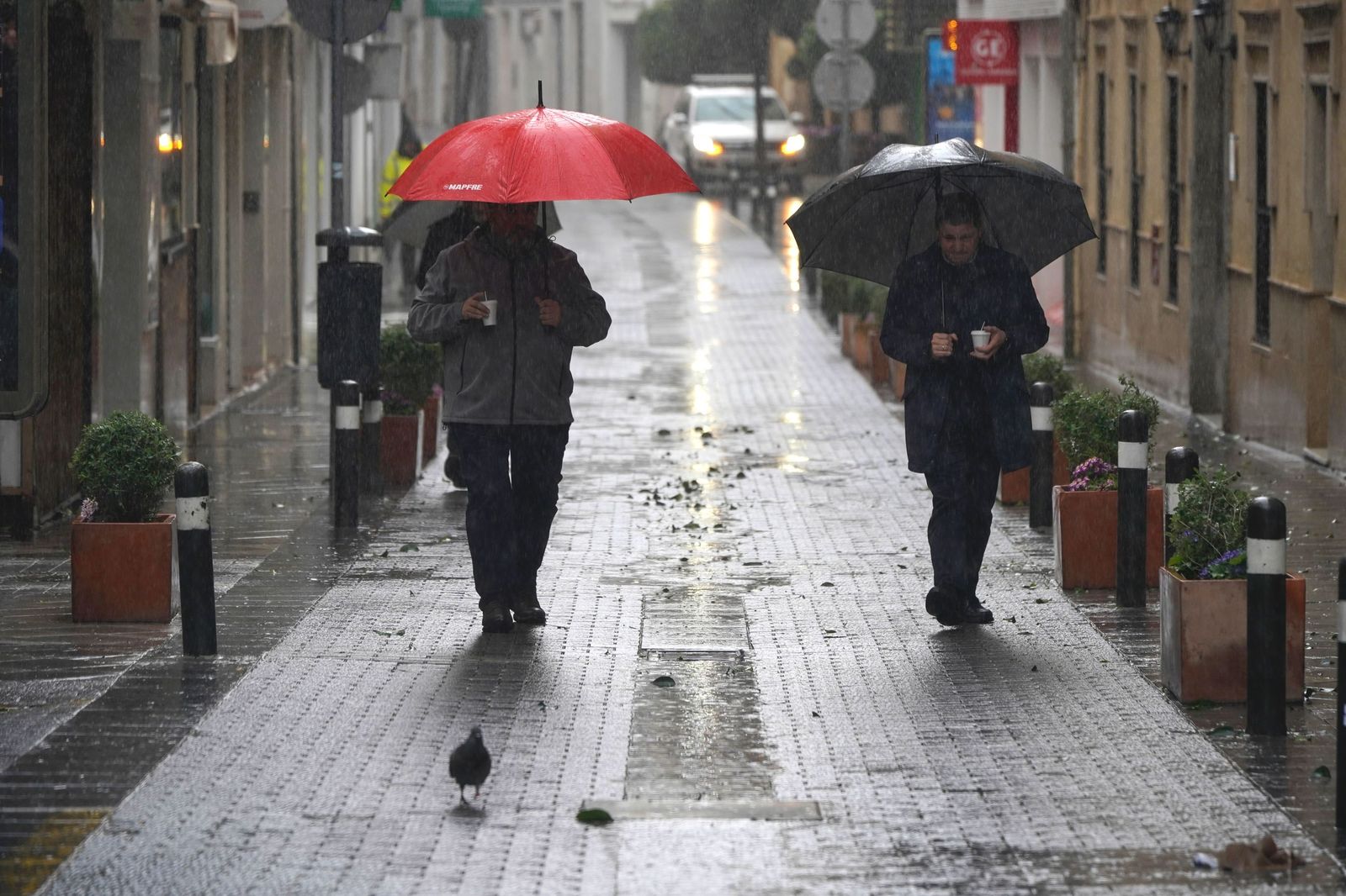 Fotos de las lluvias de la borrasca Leonardo este miércoles en Algeciras