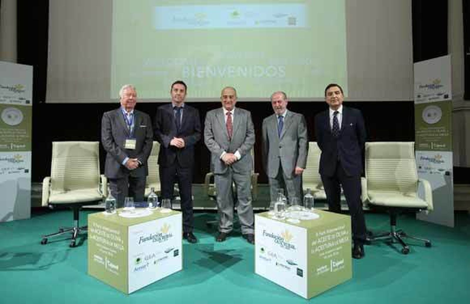 Villalobos abandera la promoción del olivo y sus derivados