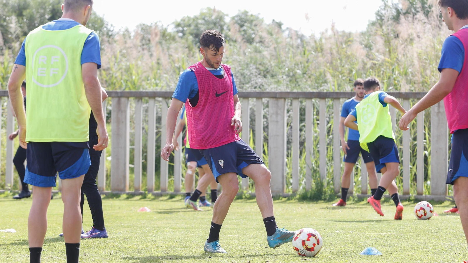 El Algeciras vuelve a los entrenamientos para preparar la visita al Hércules